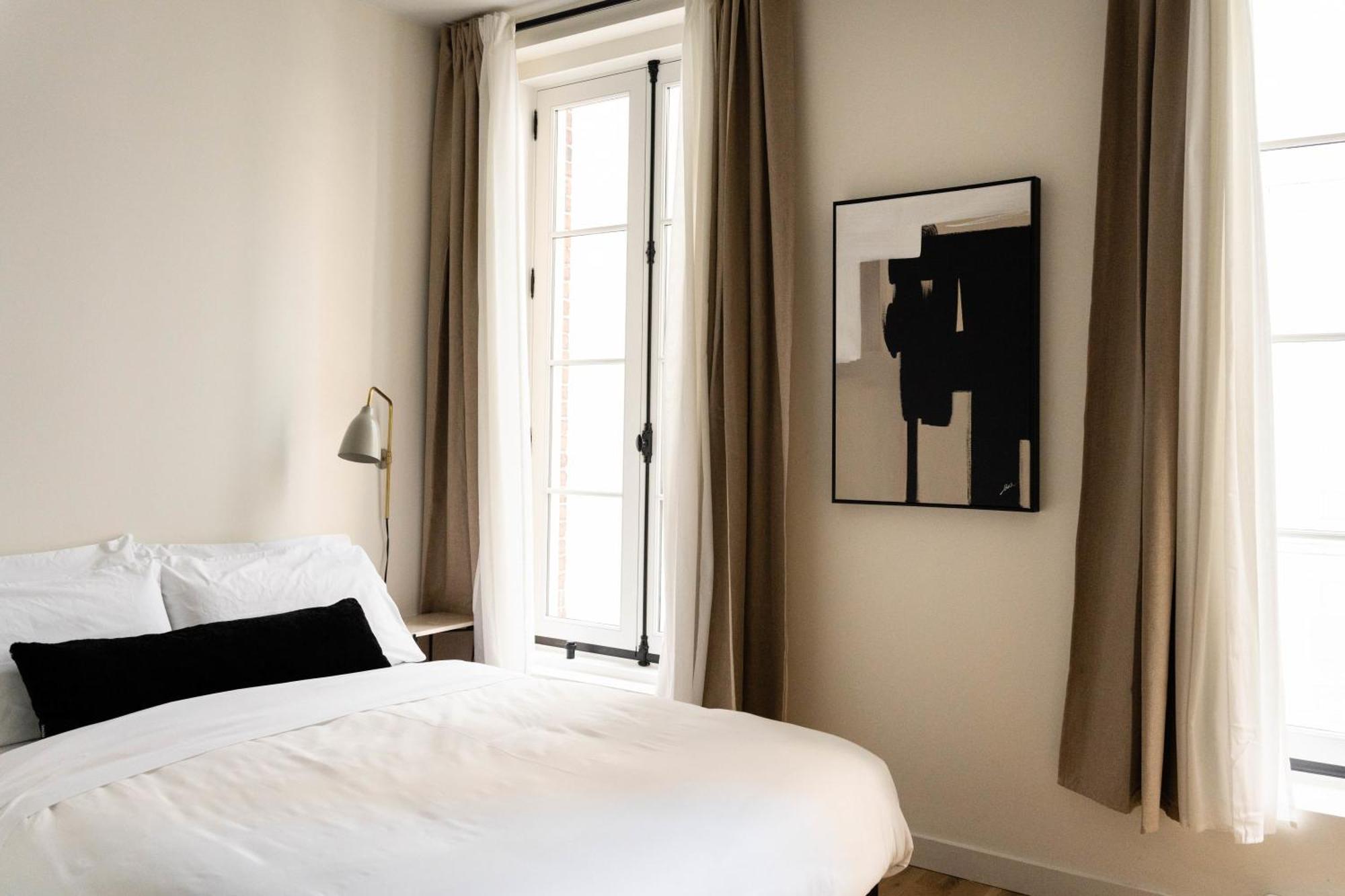 Maison Place Jacques-Cartier By Luxury In Transit Montreal Exterior foto